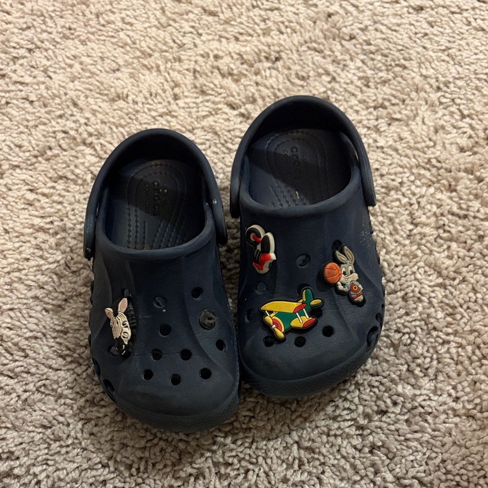 Crocs